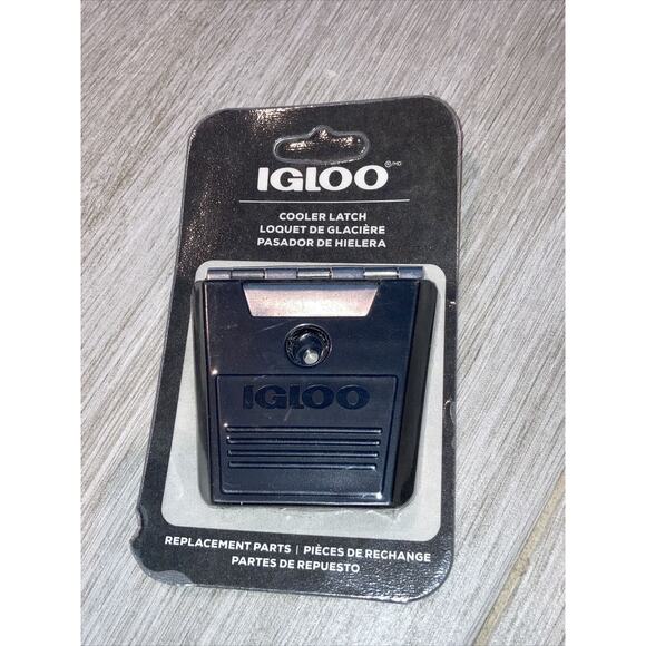 Igloo 24029 Hybrid Stainless Steel & Plastic Replacement Latch, Black/Silver - Picture 1 of 3